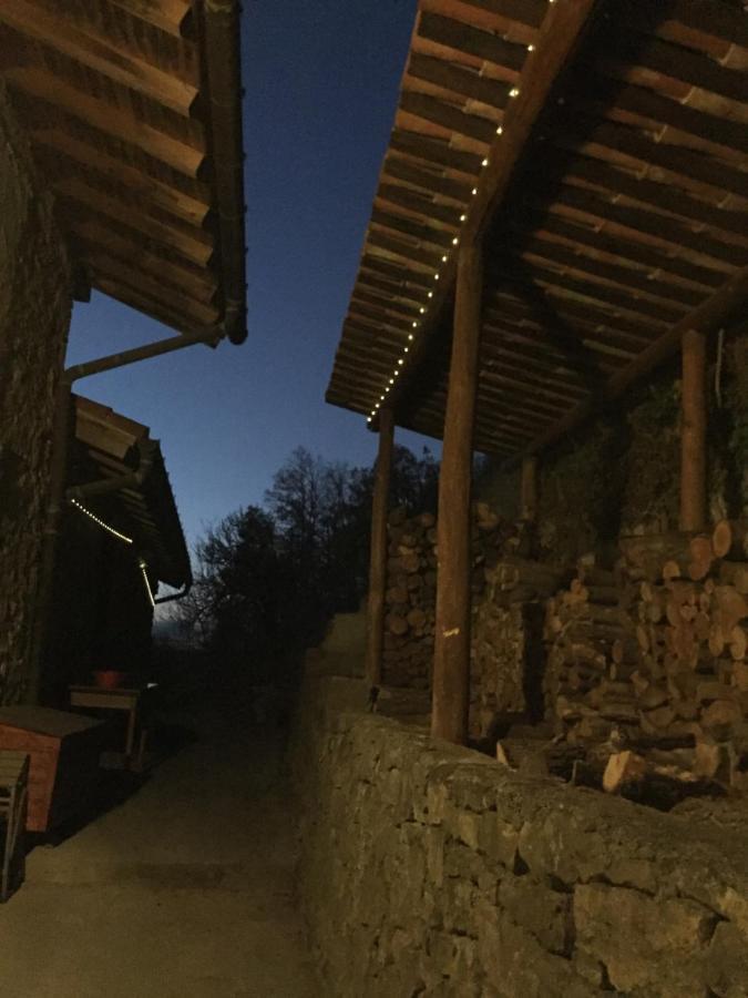 Residenza Cima Le Vigne Acomodação com café da manhã Millesimo Exterior foto