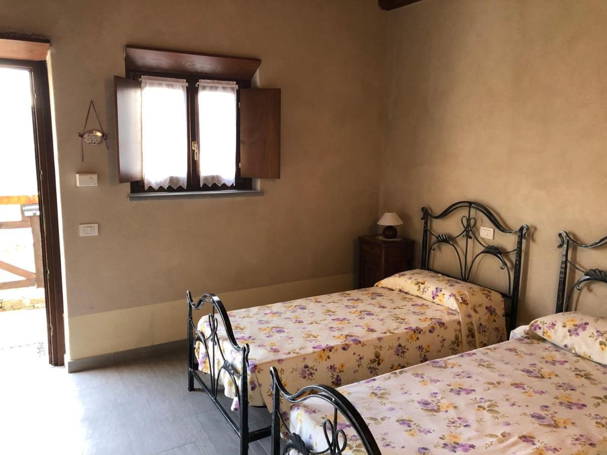 Residenza Cima Le Vigne Acomodação com café da manhã Millesimo Exterior foto
